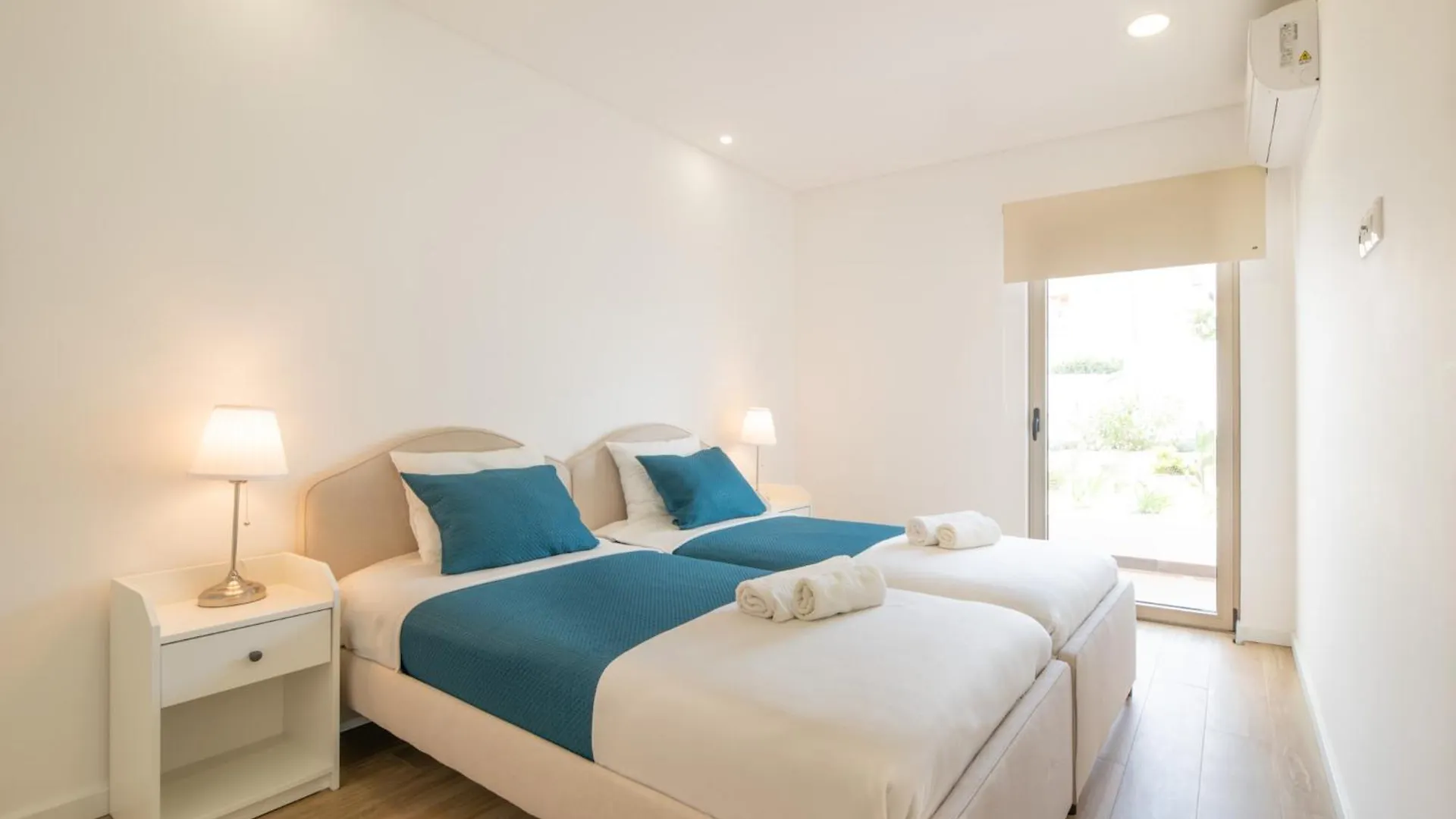 Luz Secret By Moje Holiday 0*, Praia Da Luz